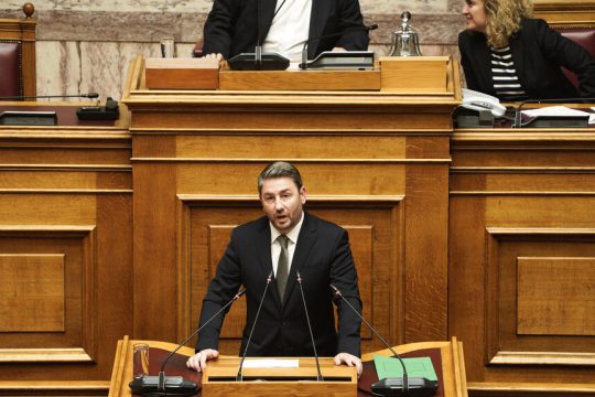 «Βρόμικος πόλεμος, καθαρές απαντήσεις»